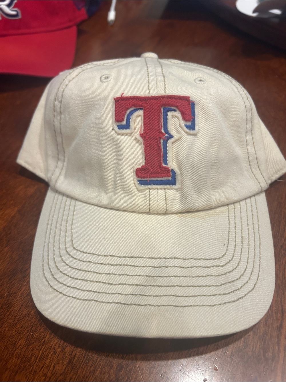 Texas Rangers ‘47 Brand Fitted Light Khaki Baseball Cap Small Read!